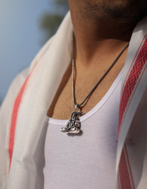 Shri Hanuman Ji Silver Locket With Chain